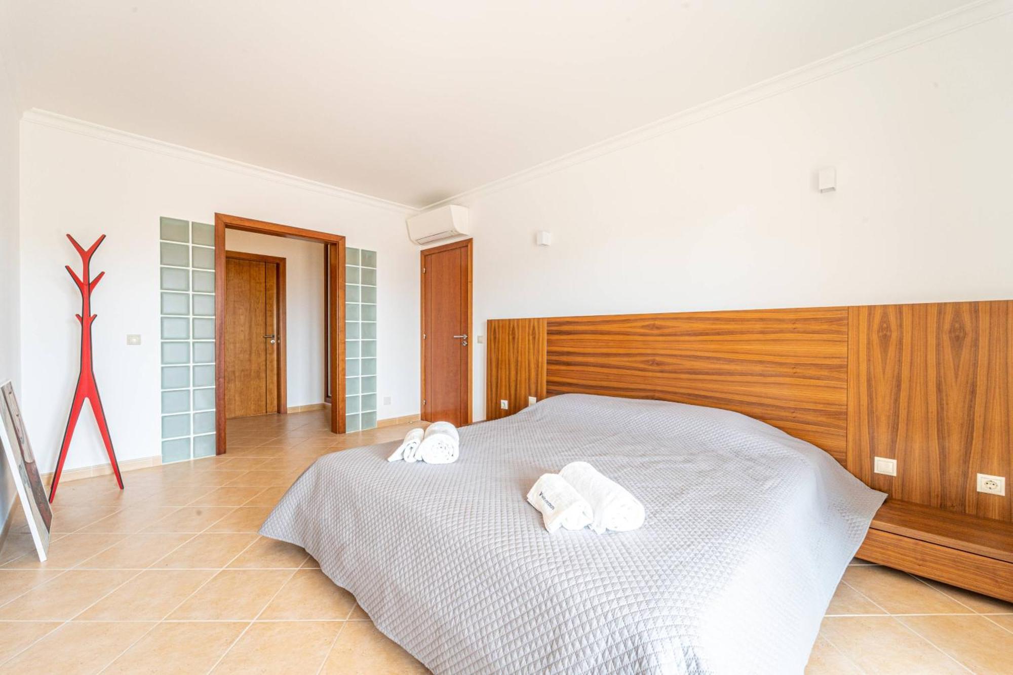 Villa Ribeiro By Hellovacations Albufeira Exterior foto
