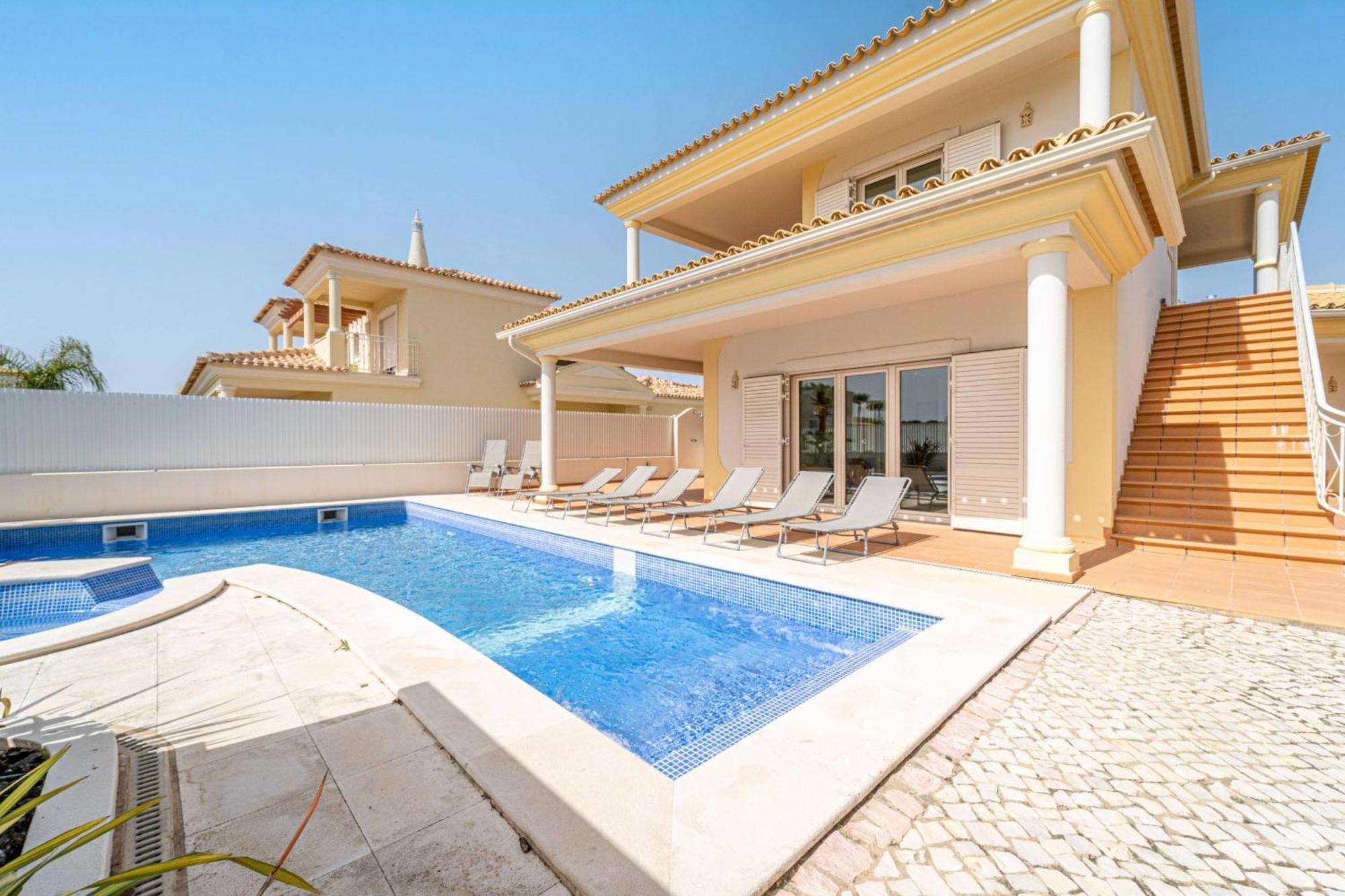 Villa Ribeiro By Hellovacations Albufeira Exterior foto