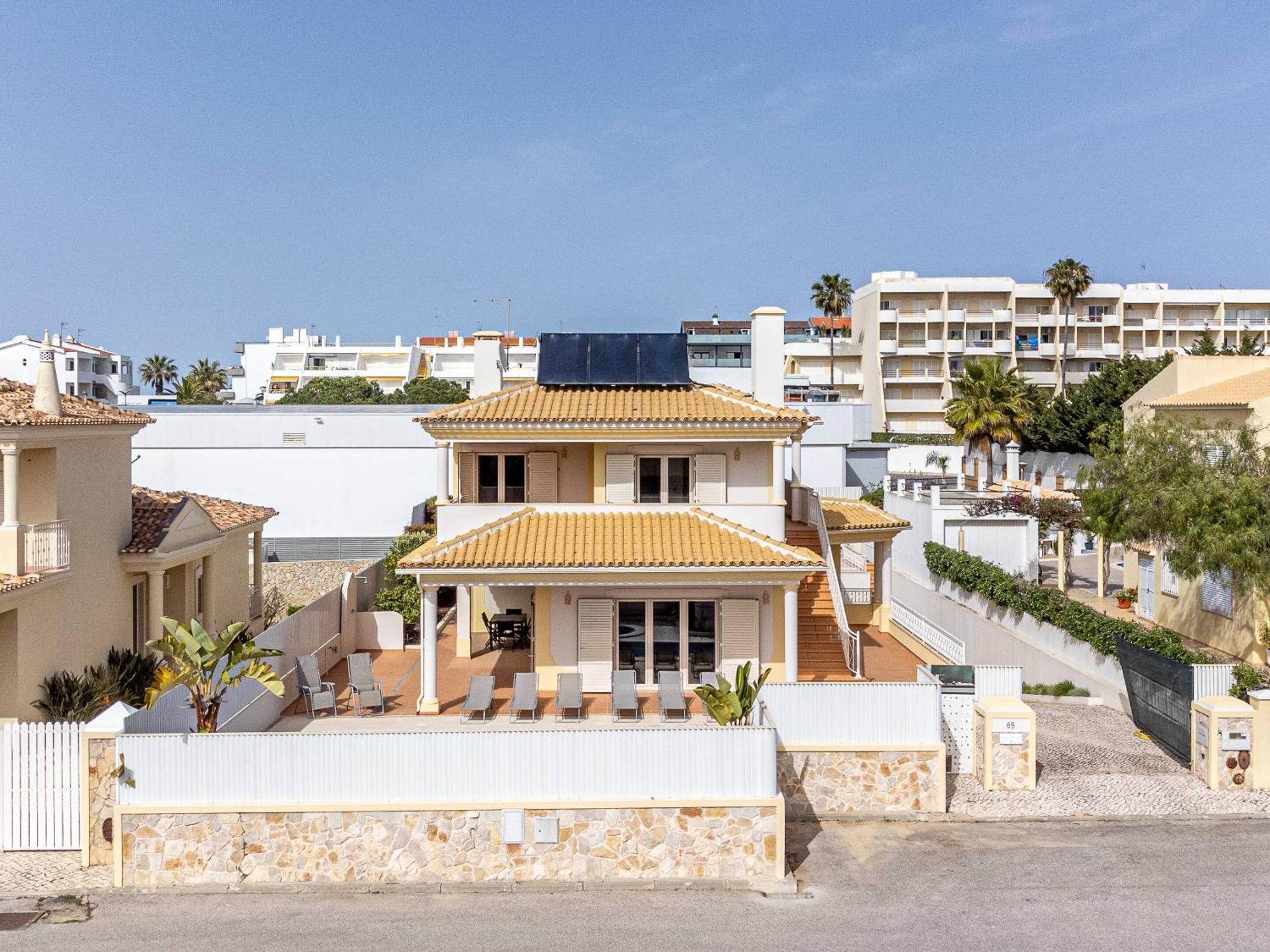 Villa Ribeiro By Hellovacations Albufeira Exterior foto